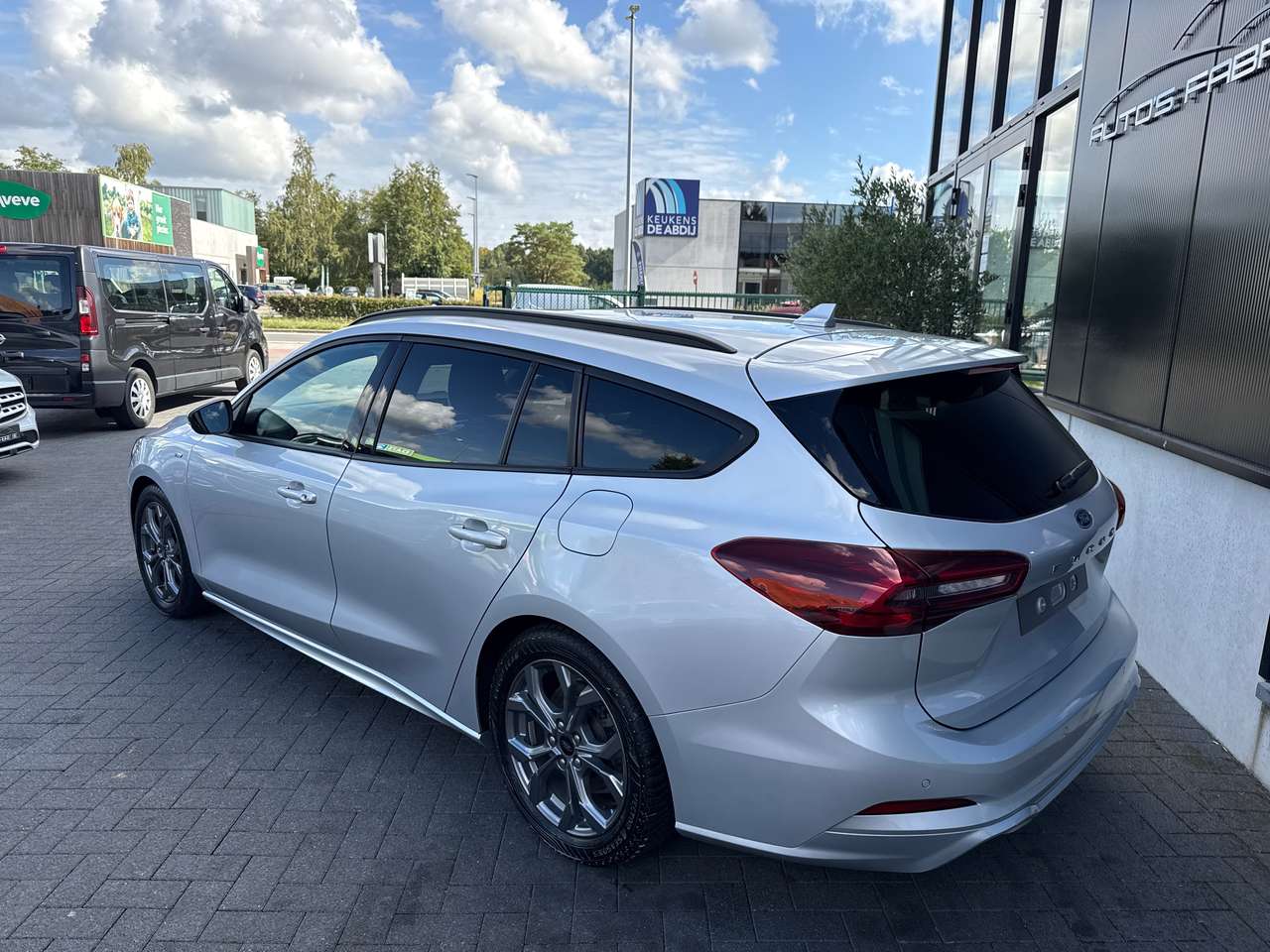Ford Focus 1.0 EcoBoost MHEV ST-Line Design Black Pack 64000km — foto 5 van 17