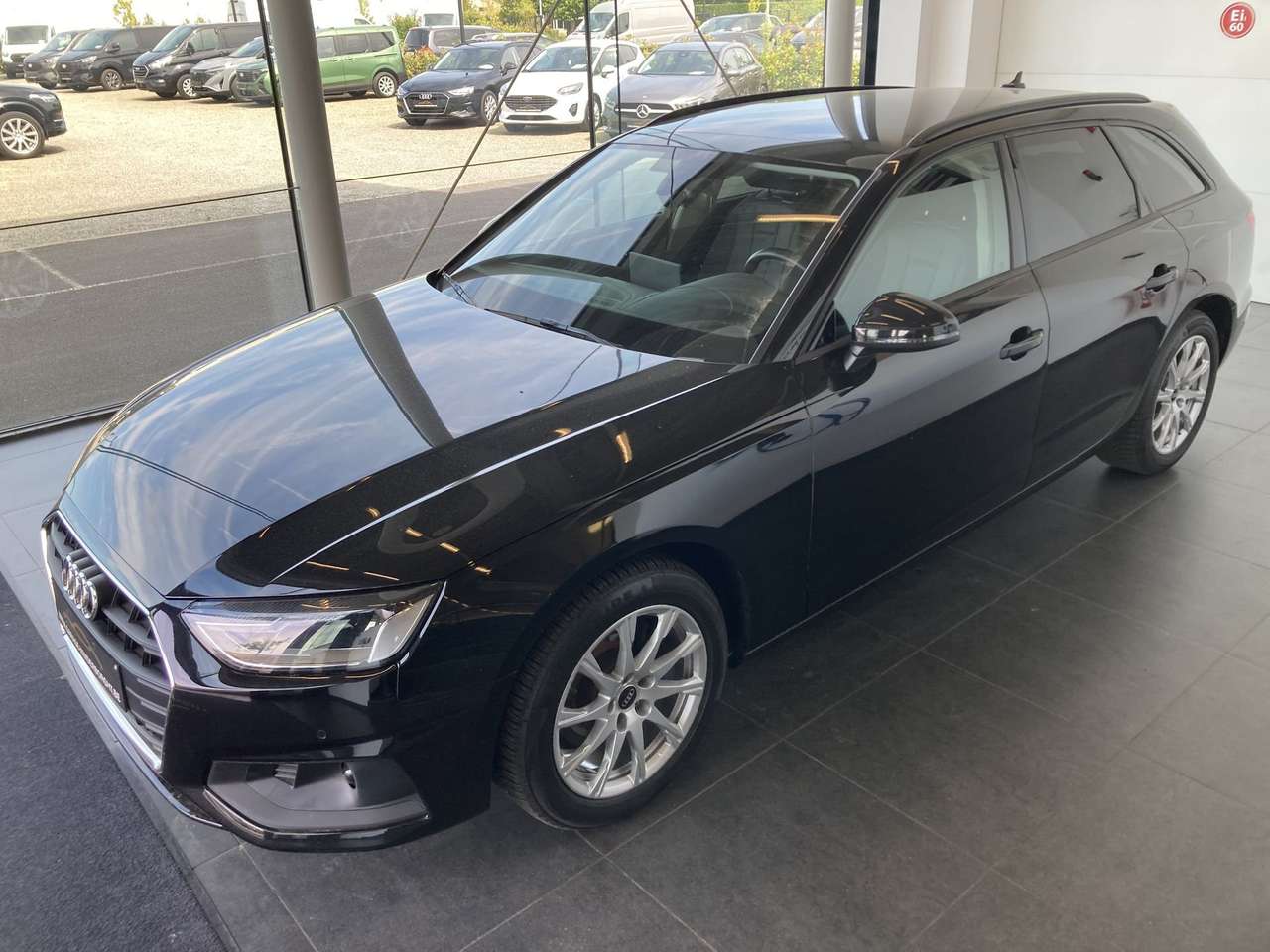 Audi A4 AVANT  35 TFSI MHEV AUTOMAAT 49000KM!!! — foto 3 van 20