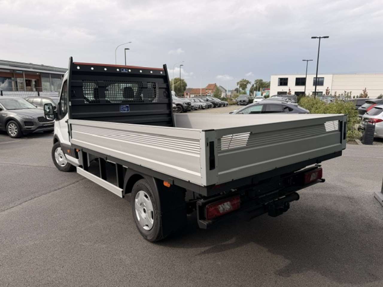 Ford Transit CHASSIS CABINE +LAADBAK 350L AUTOMAAT NIEUW 0KM 34900+BTW — foto 5 van 21