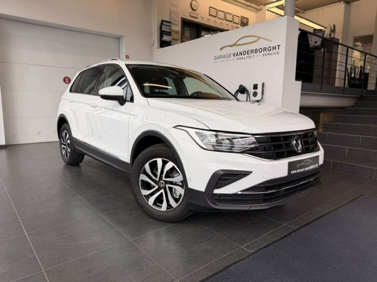 Volkswagen Tiguan LIFE ACTIVE PLUG-IN HYBRIDE AUTOMAAT  46000KM!!!!
