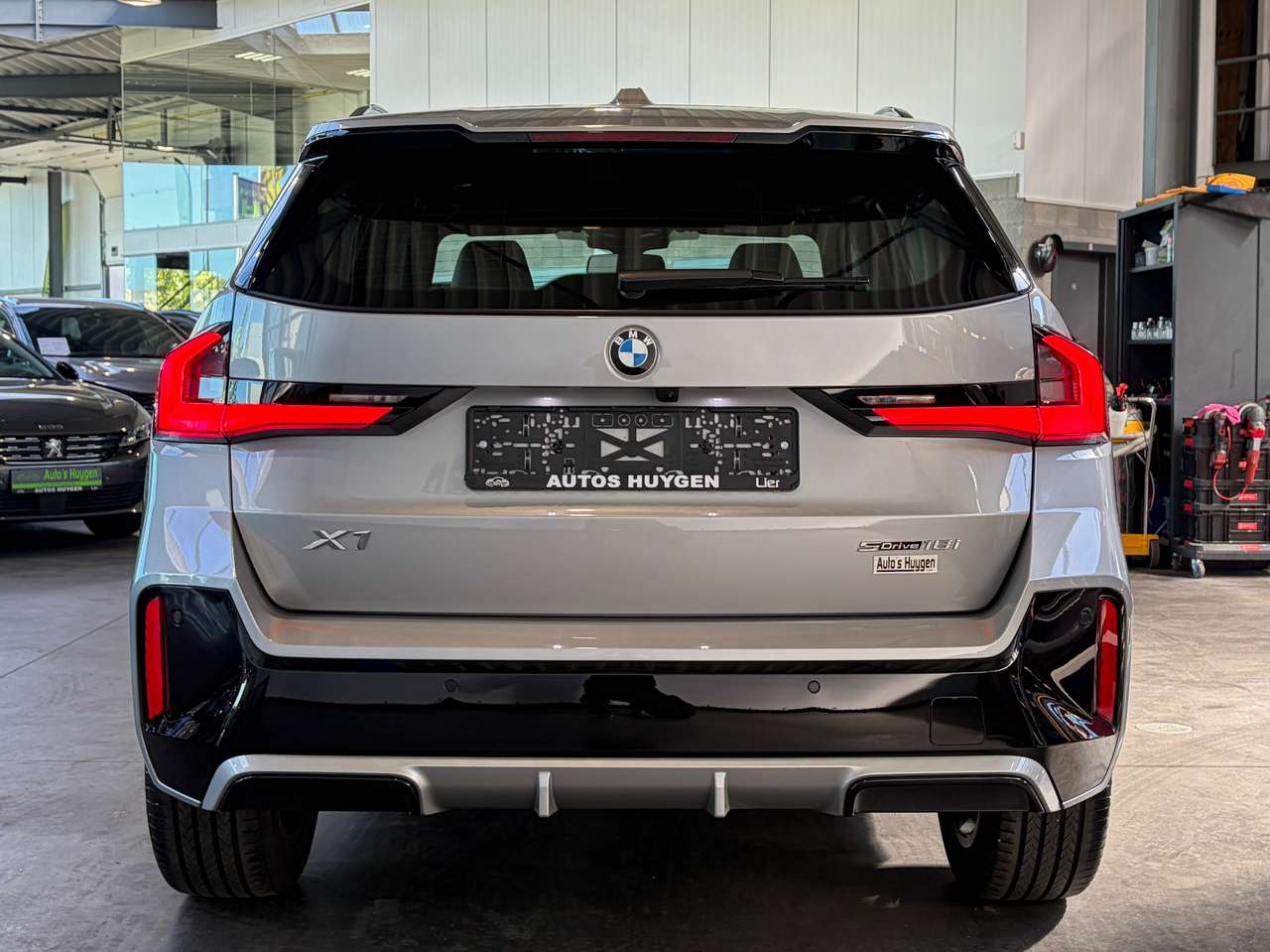 BMW X1 1.5iA sDrive18i M-Sport — foto 4 van 22