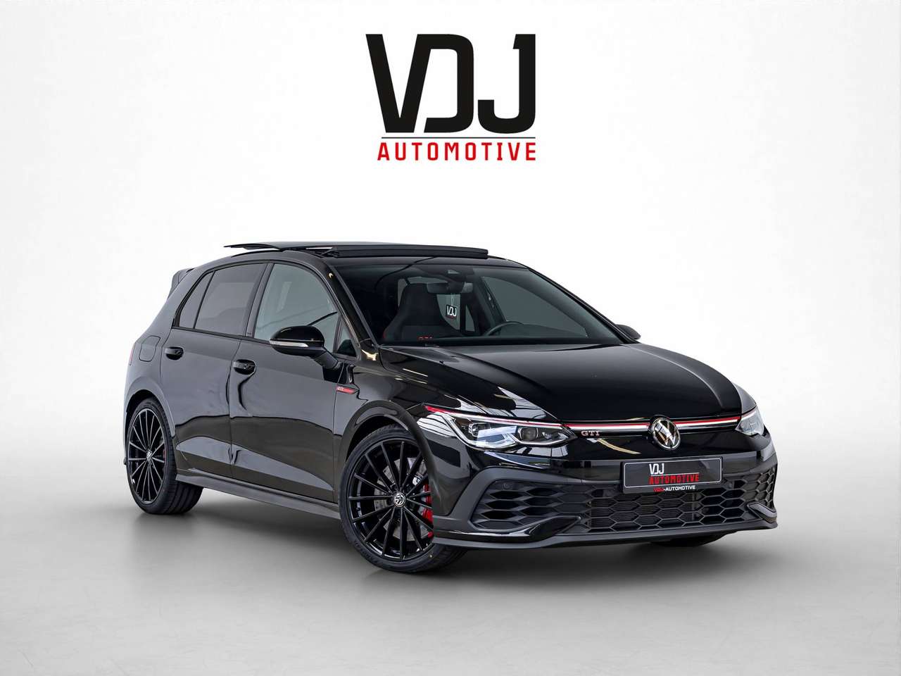Volkswagen Golf GTI CLUBSPORT|AKRAPOVIC|PANO|IQLIGHTS|ALCANTARA|HEATEDSEATS|KEYLESS|ACC|LA|GARANTIE| — foto 5 van 25