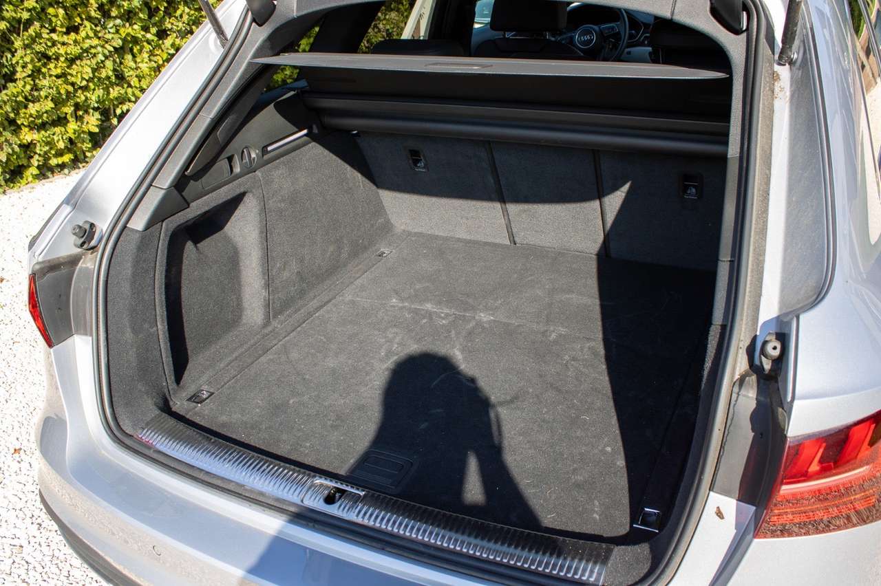 Audi A4 A4 Avant 35 TFSI Business Edition Competition S tronic — foto 16 van 16
