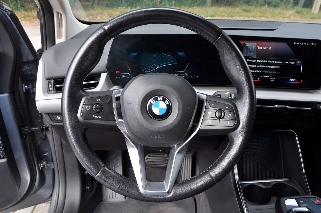 BMW 220 220i Active Tourer *Automaat* Benzine - Sportline — foto 8 van 14
