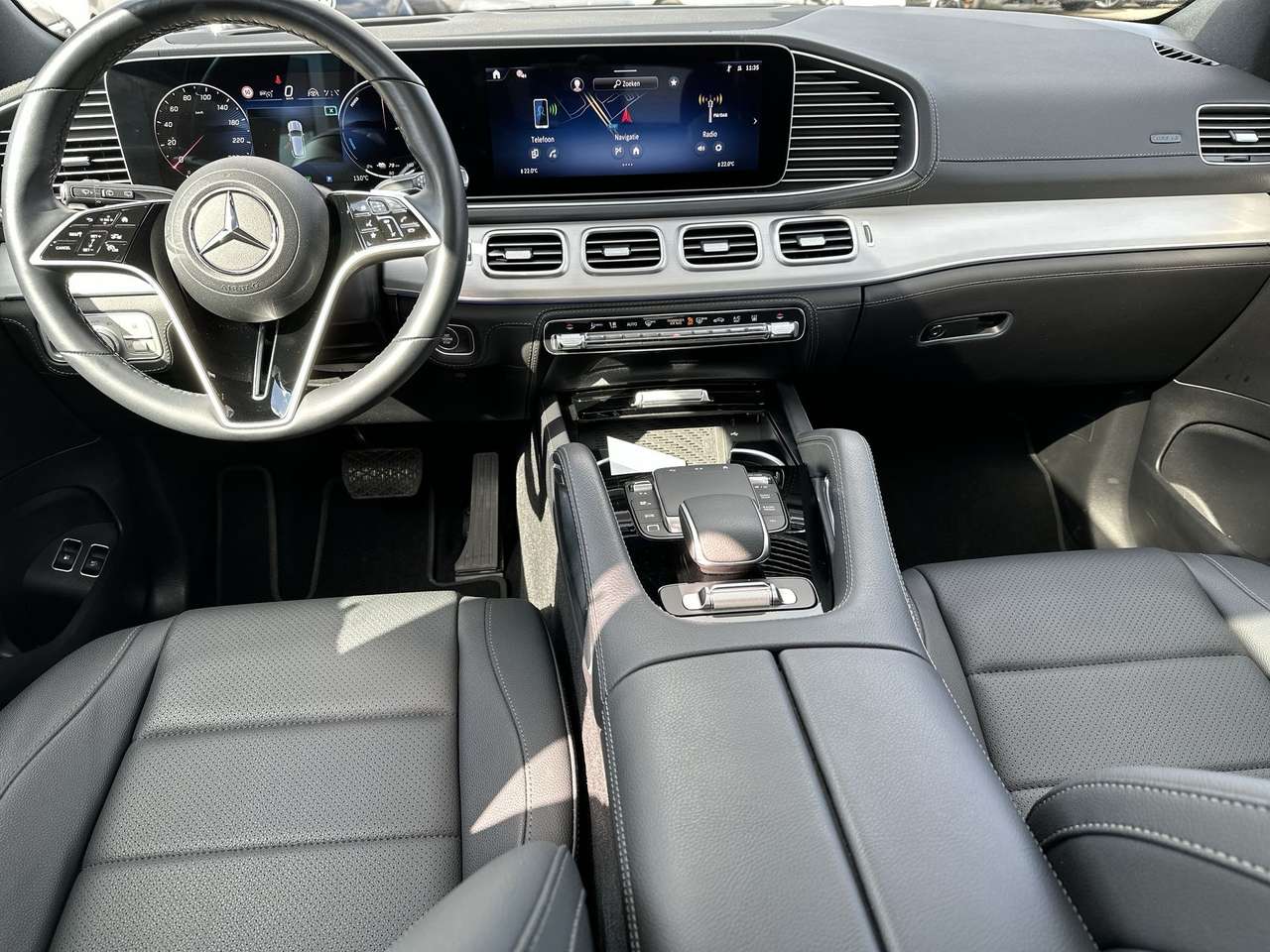 Mercedes-Benz GLE 400 E 4-Matic PHEV AMG Line Pan. dak Distronic Night — foto 12 van 19