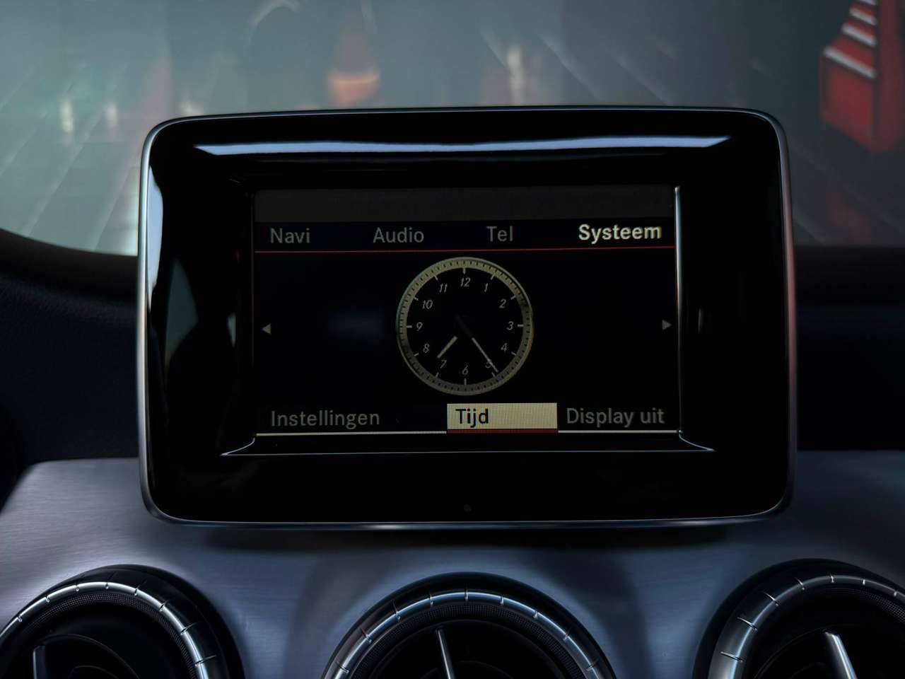 Mercedes-Benz CLA 200 Night Pack AMG LINE — foto 12 van 19