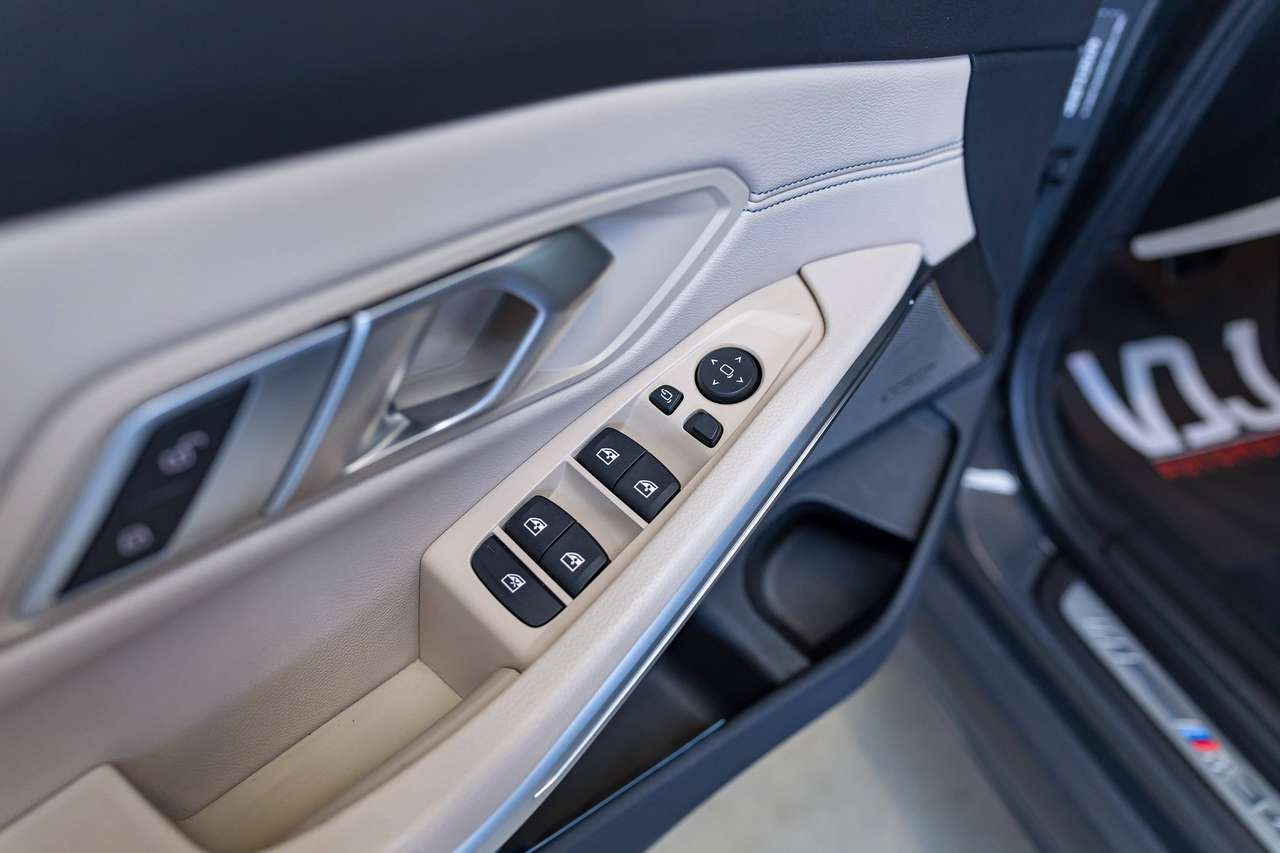 BMW 340 M340i|X-DRIVE|HEAD-UP|HARMAN-KARDON|KEYLESS|SFEERVERL.|ZETELVERW.|CC|LA|GARANTIE| — foto 24 van 25