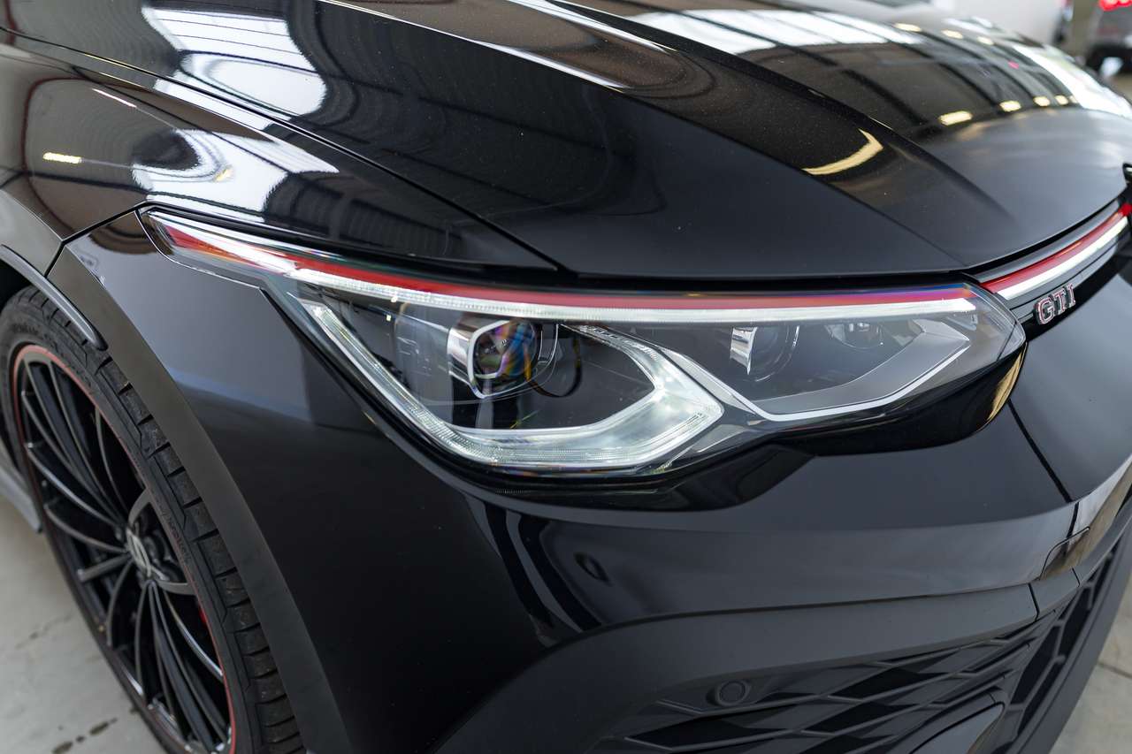 Volkswagen Golf GTI 45Y-EDITION|CLUBSPORT|AKRAPOVIC|PANO|IQLIGHTS|ALCANTARA|KEYLESS|GARANTIE — foto 9 van 25