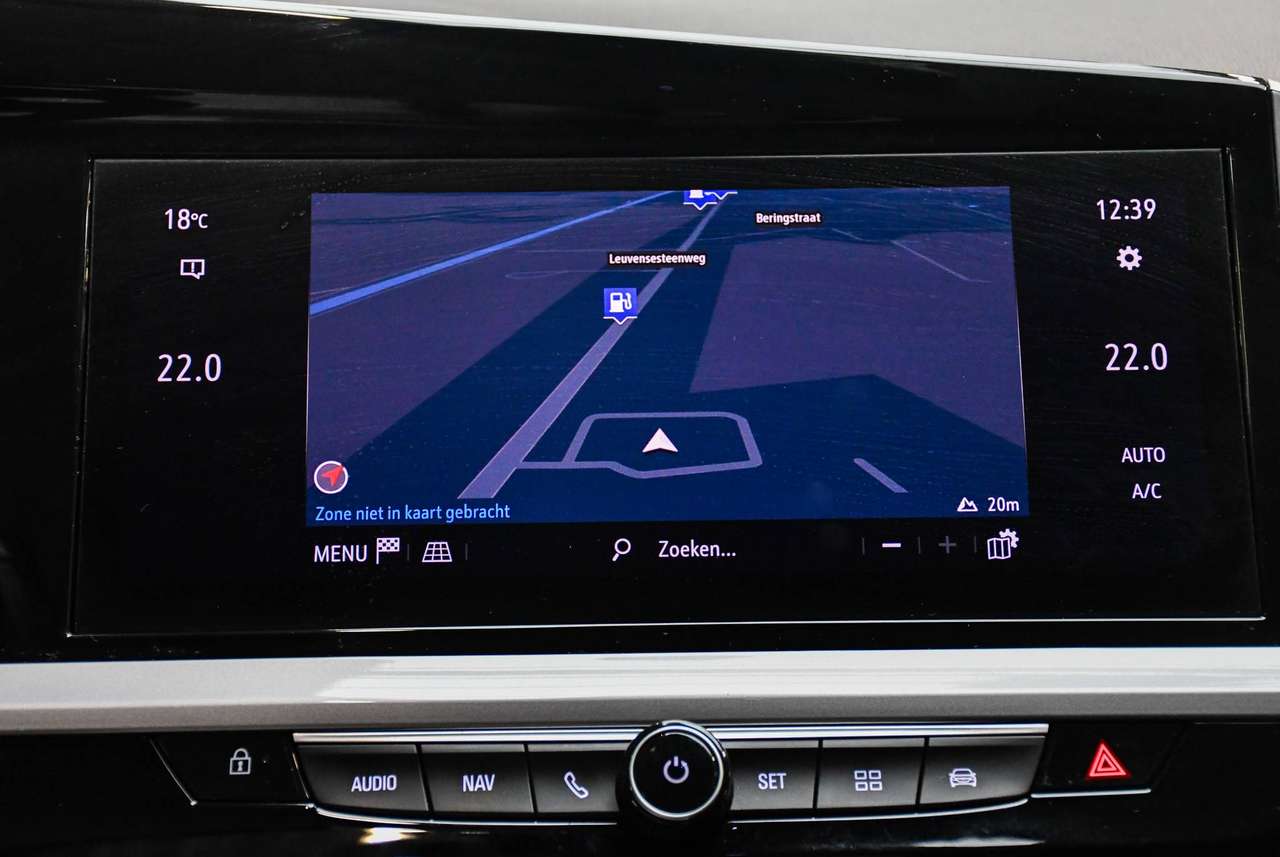 Opel Grandland 1.2 Turbo Black Edition - NAVIGATIE / SMARTLINK / ALCANTARA / PDC / CC — foto 9 van 19