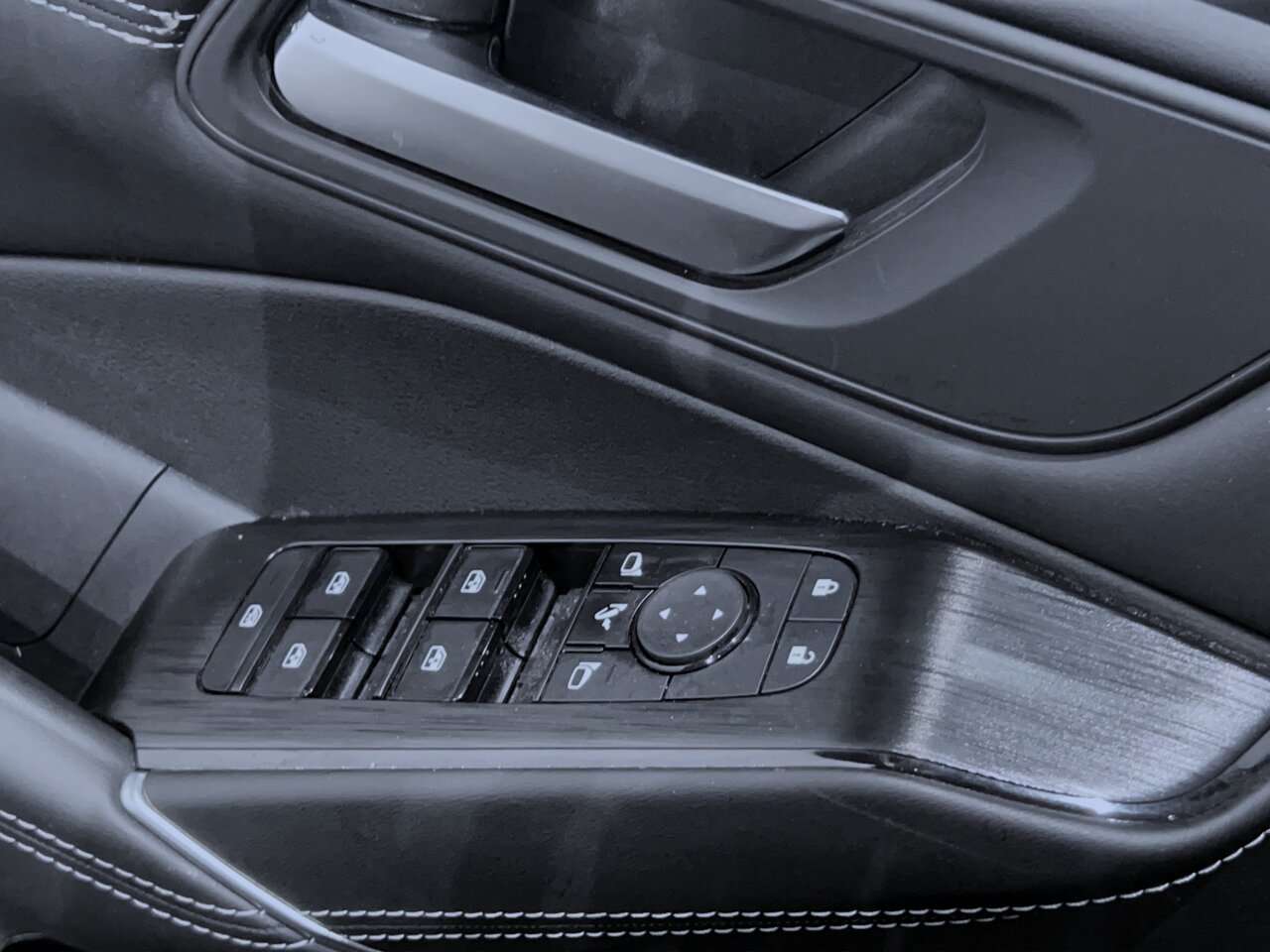 Nissan Qashqai E-Power Tekna/360Camera/Panodak — foto 23 van 25
