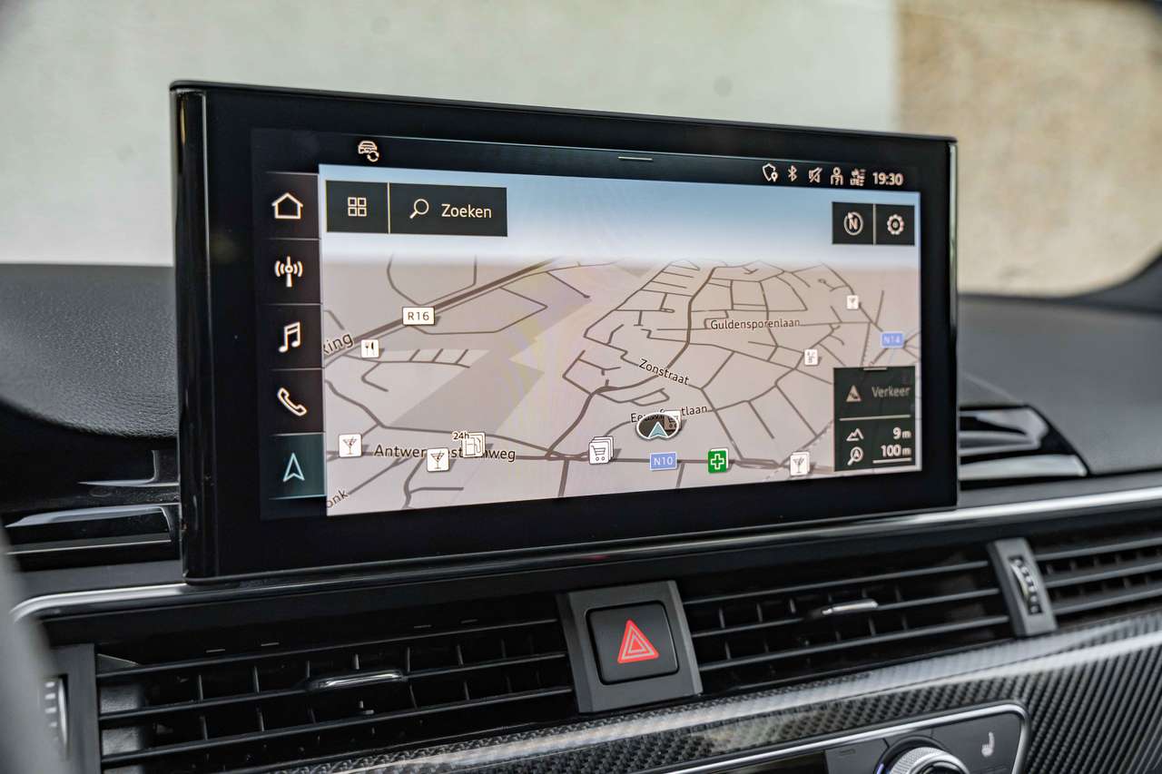 Audi RS4 Avant Quattro PANO/MATRIX/B&O/ACC/360°/AMBIENTE/HUD/ — foto 20 van 25