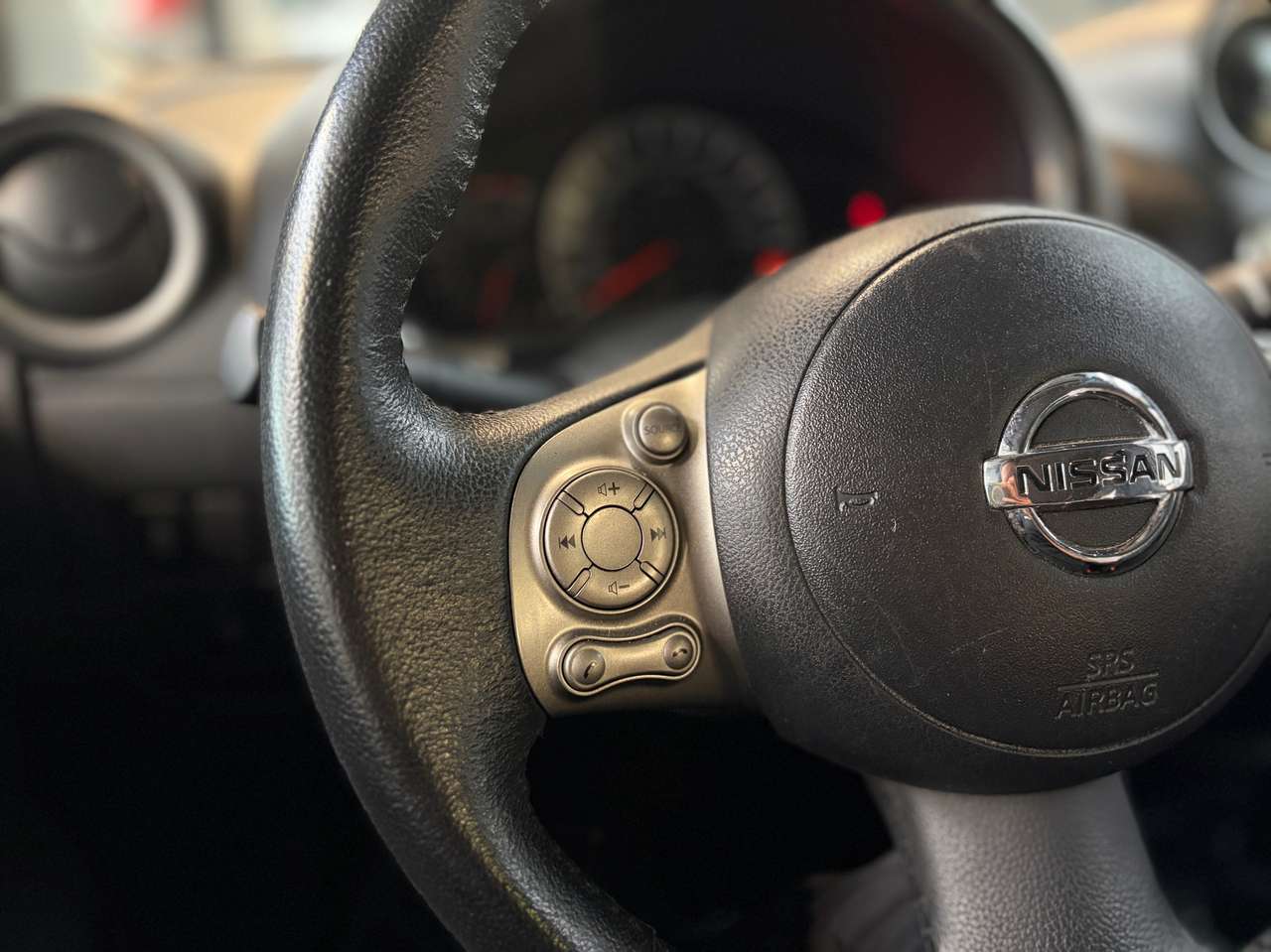 Nissan Micra VERKOCHT — foto 8 van 10