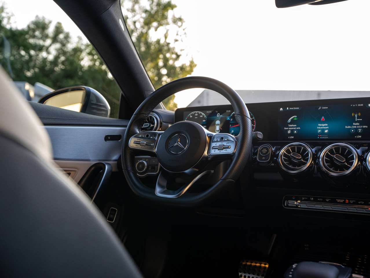 Mercedes-Benz CLA 180 Automaat | Keyless | Airco | Cruise control | Camera — foto 18 van 25
