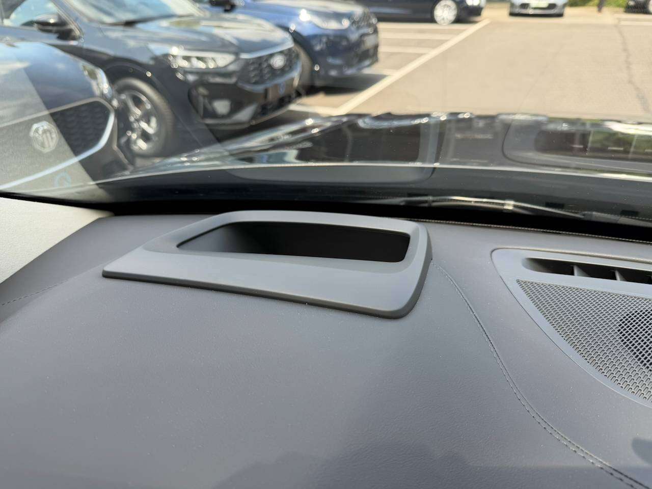 Volvo XC90 T8 ULTRA DARK MASSAGE GEKOELDE ZETELS PANO HARMAN KARDON — foto 21 van 22
