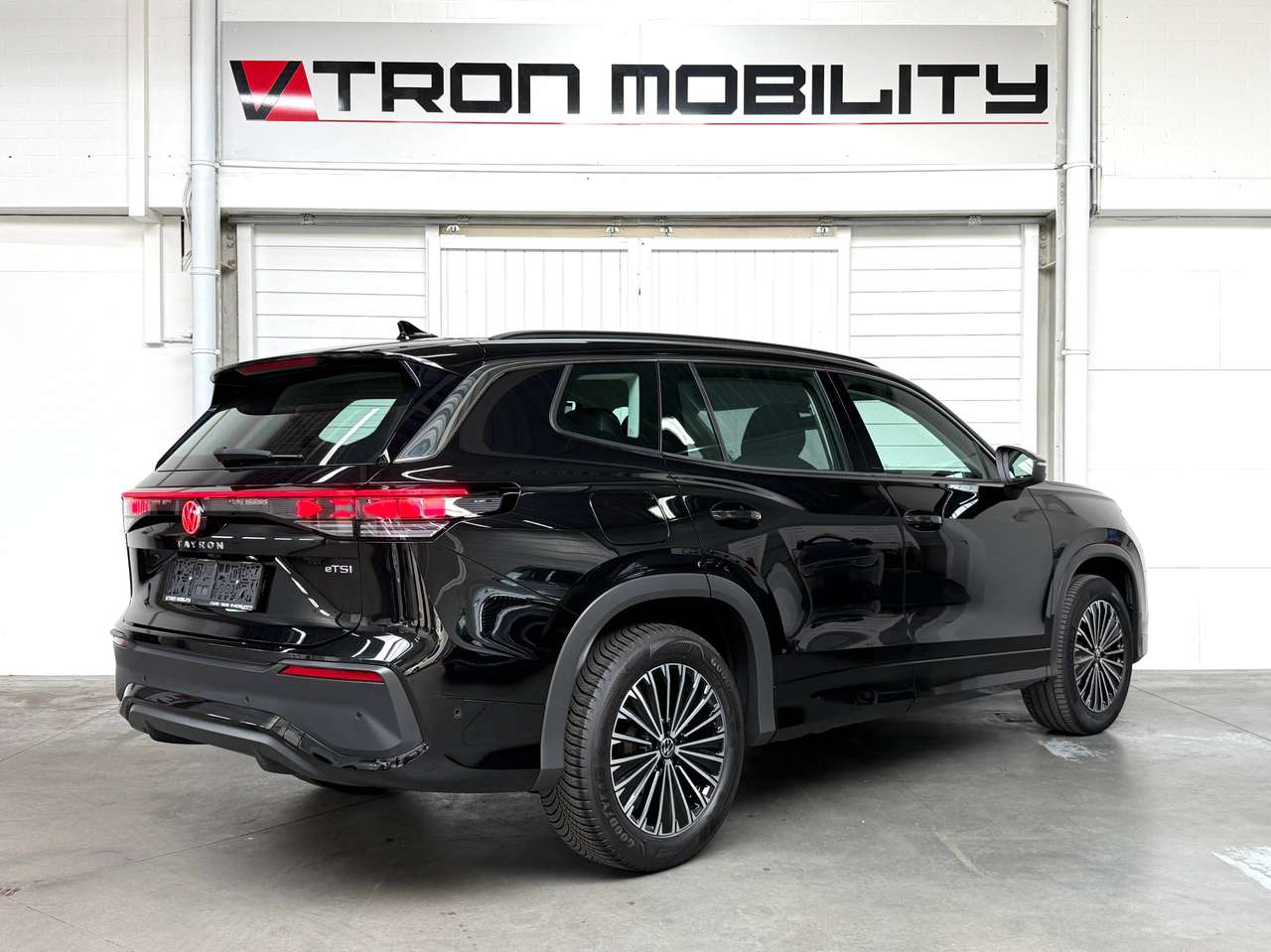 Volkswagen Tayron Tayron 1.5 eTSI ACT Life 7pl. DSG 360°CAM*TREKH*IQ LIGHT*TRAVEL ASS*BLIS*ACC*CARPLAY*DAB*NAVI*AC3ZONE — foto 4 van 25