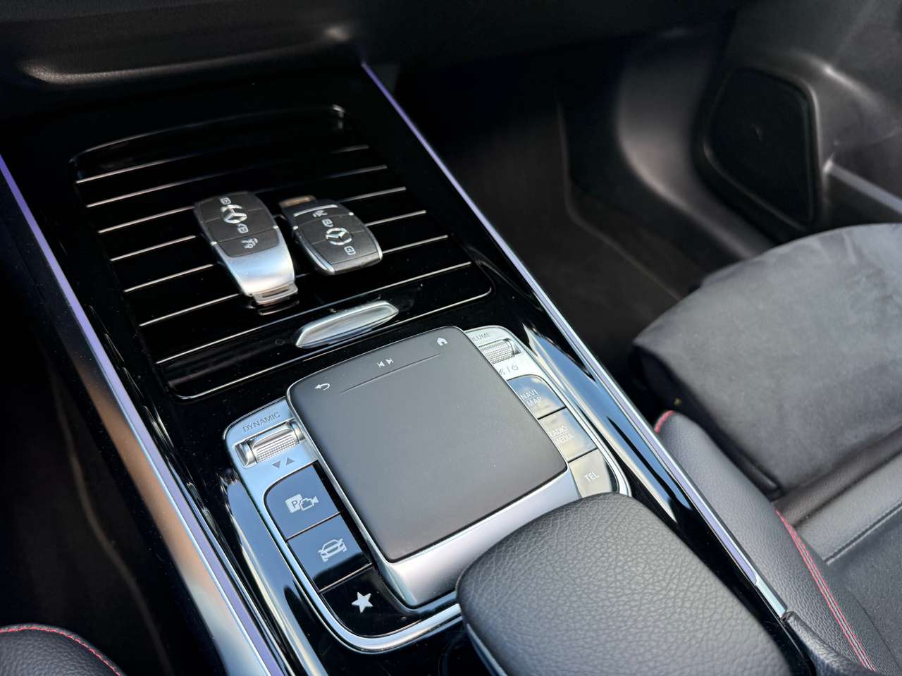 Mercedes-Benz GLB 200 Automaat AMG Pack Panodak 39000km Nieuwstaat — foto 18 van 18