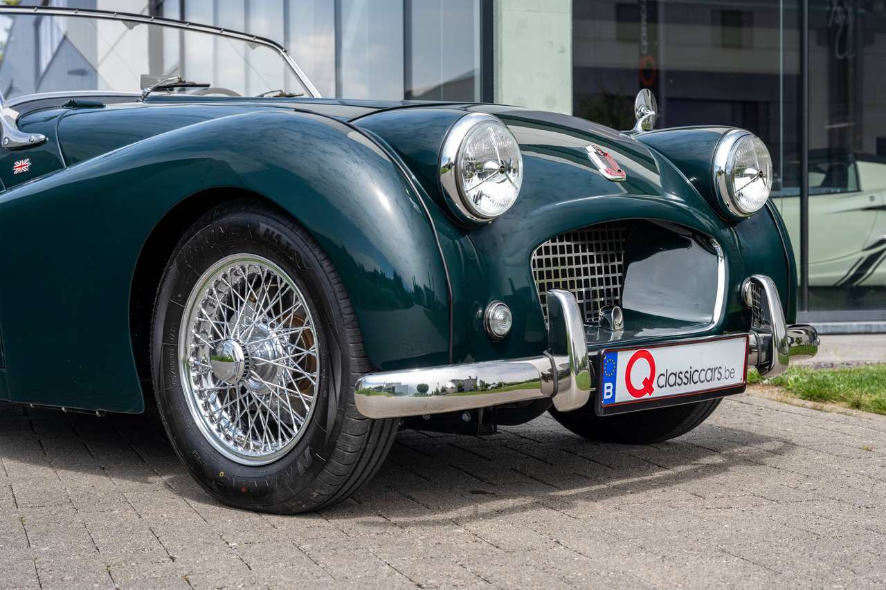 Triumph TR2 Body off restored — foto 8 van 25