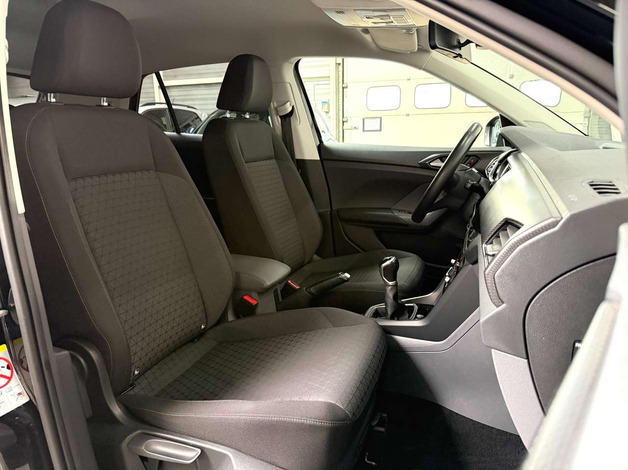 Volkswagen T-Cross T-Cross 1.0 TSI Life OPF Carplay/Android-Auto*Heated Seats*BLIS*LANE ASS — foto 13 van 25