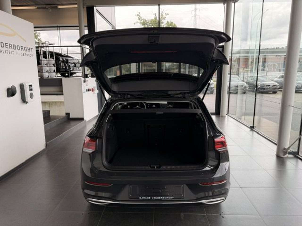 Volkswagen Golf MOVE BENZINE SLECHTS 10000KM!!!!!! — foto 7 van 23