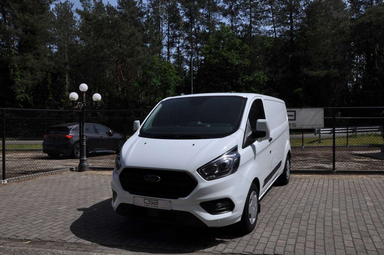 Ford Transit Custom *AUTOMAAT* TREND - L2H1 Bestelwagen 300L - BTW Aftrekbaar
