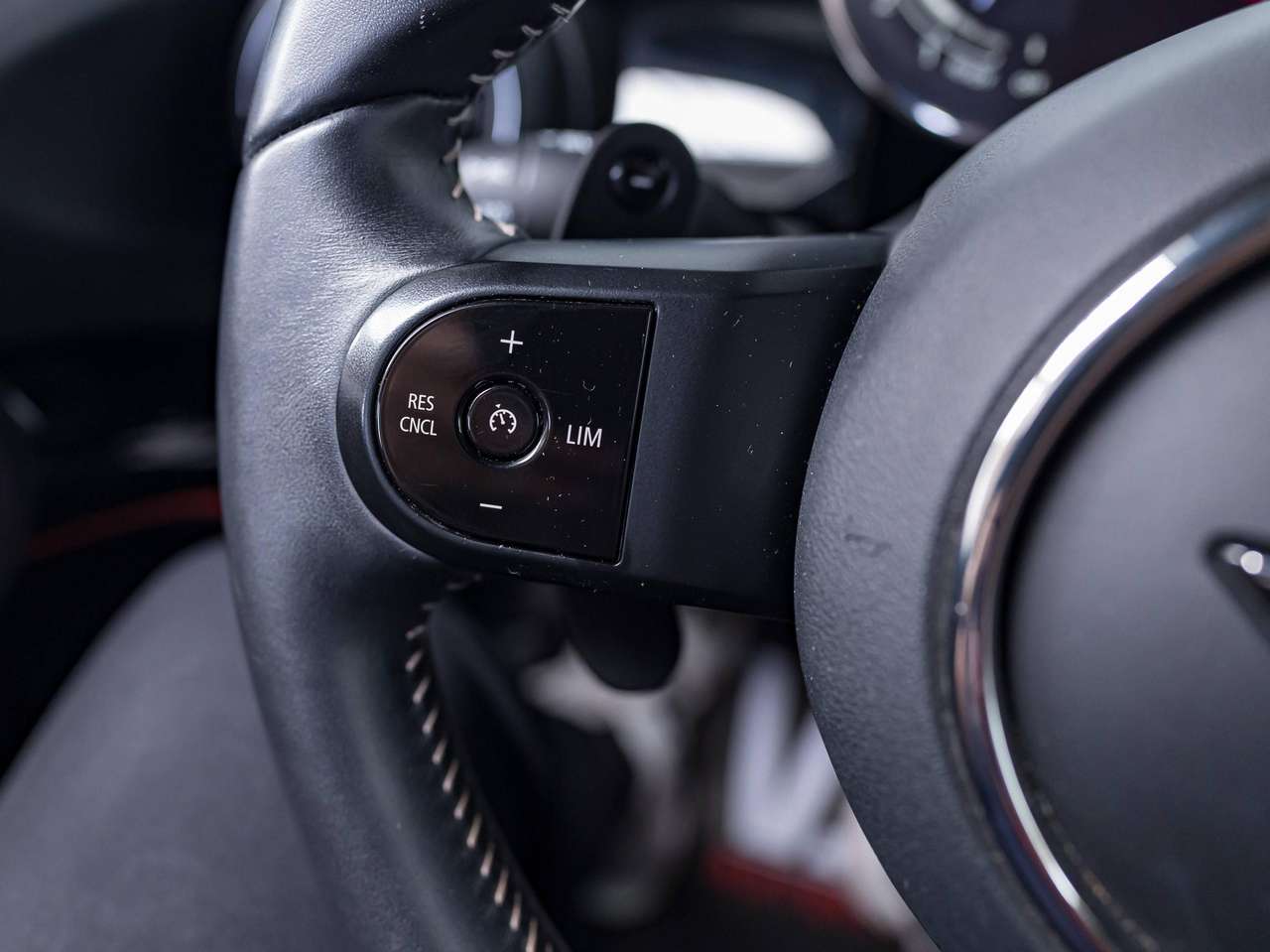 MINI Cooper S GARANTIE|SFEERVERL.|ZETELVERW.|KEYLESS|CAMERA|ACC| — foto 25 van 25