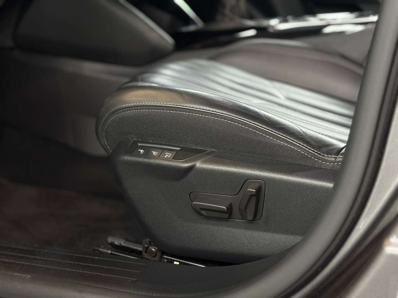 Peugeot 2008 VERKOCHT — foto 8 van 21