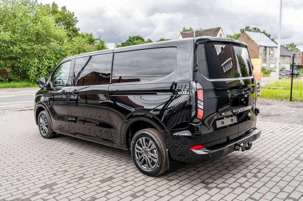 Ford Transit Custom 2.0TDCi Limited L2 5pl. - Trekhaak / 360° camera - 5j Warranty - 42.000ex — foto 8 van 20
