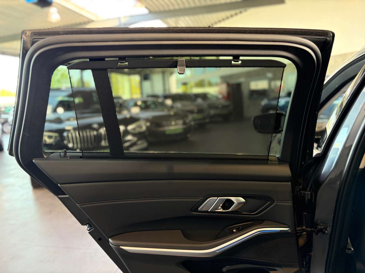 BMW 320 VERKOCHT — foto 10 van 25