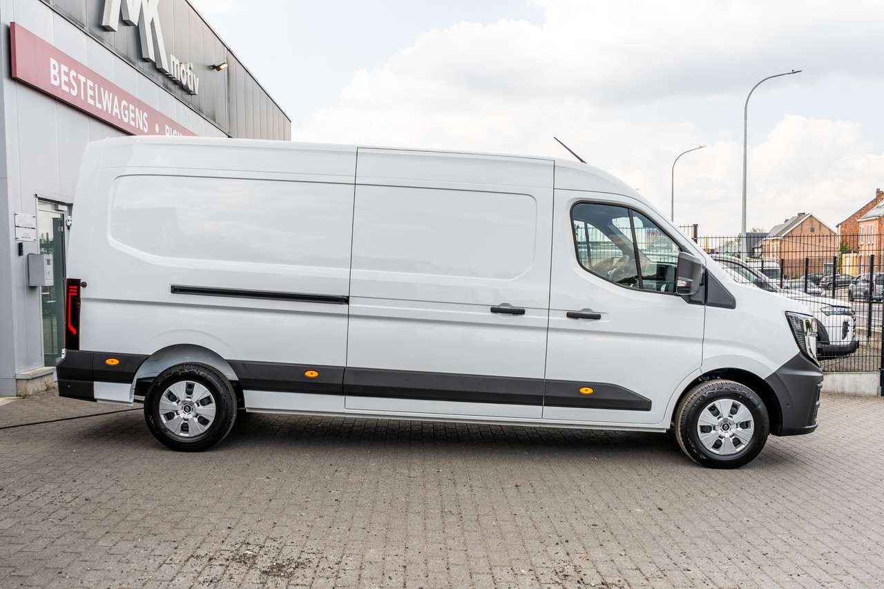 Renault Master 2.0dCi L3H2 - Automaat - Navigatie - 33.000excl — foto 2 van 13
