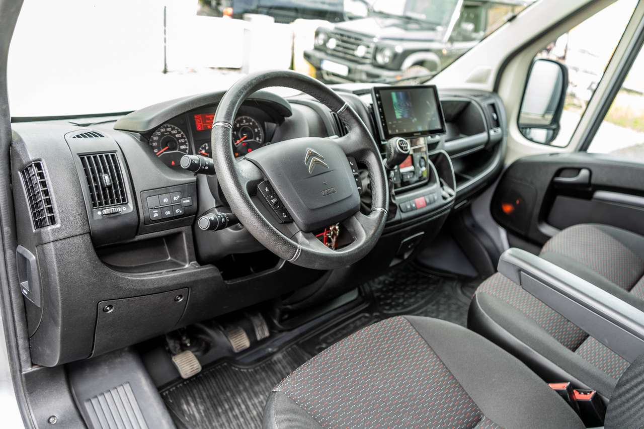 Citroen Jumper 2.2D L2H2 - Camera / Trekhaak — foto 8 van 15