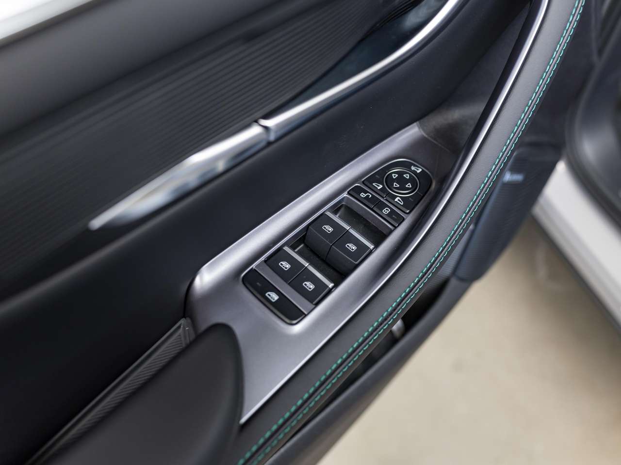 BYD Seal U ONMIDDELIJK LEVERBAAR!|BYD Seal U BOOST | BOUNDLESS GREY | pHEV | PANO | ACC | LA | 360° | — foto 22 van 25