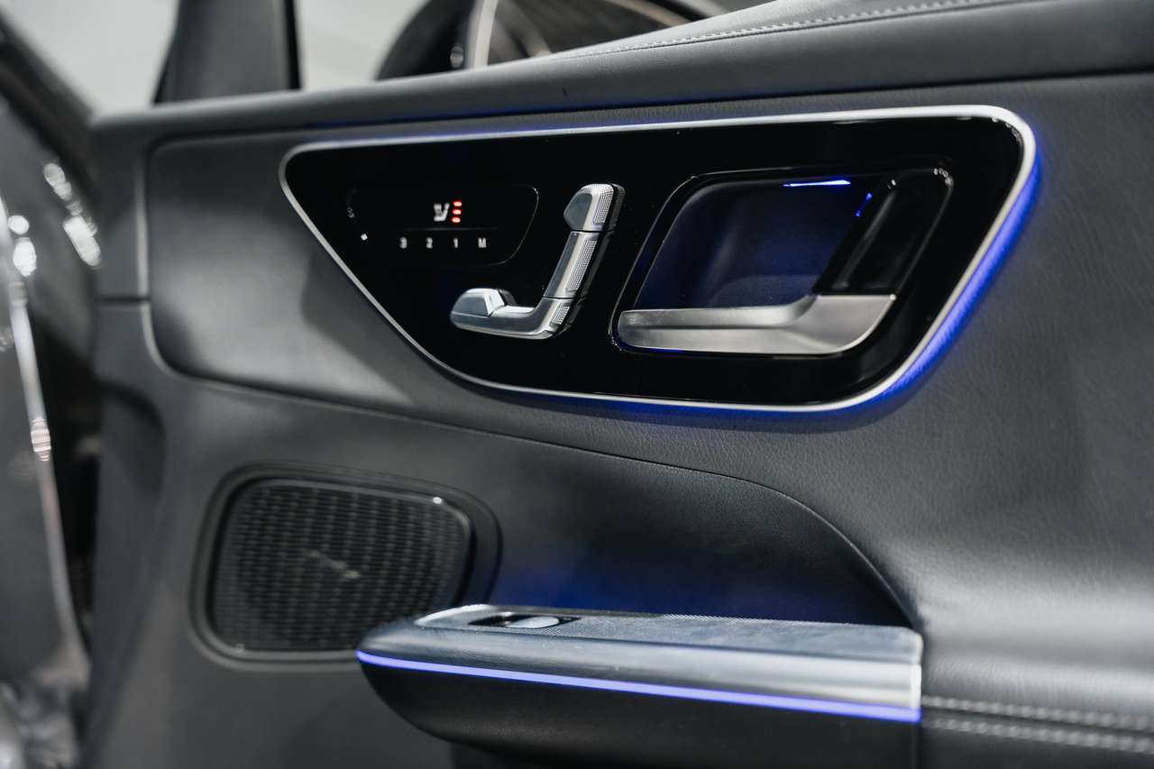Mercedes-Benz GLC 300 AMG*LED*CAMERA* — foto 20 van 25