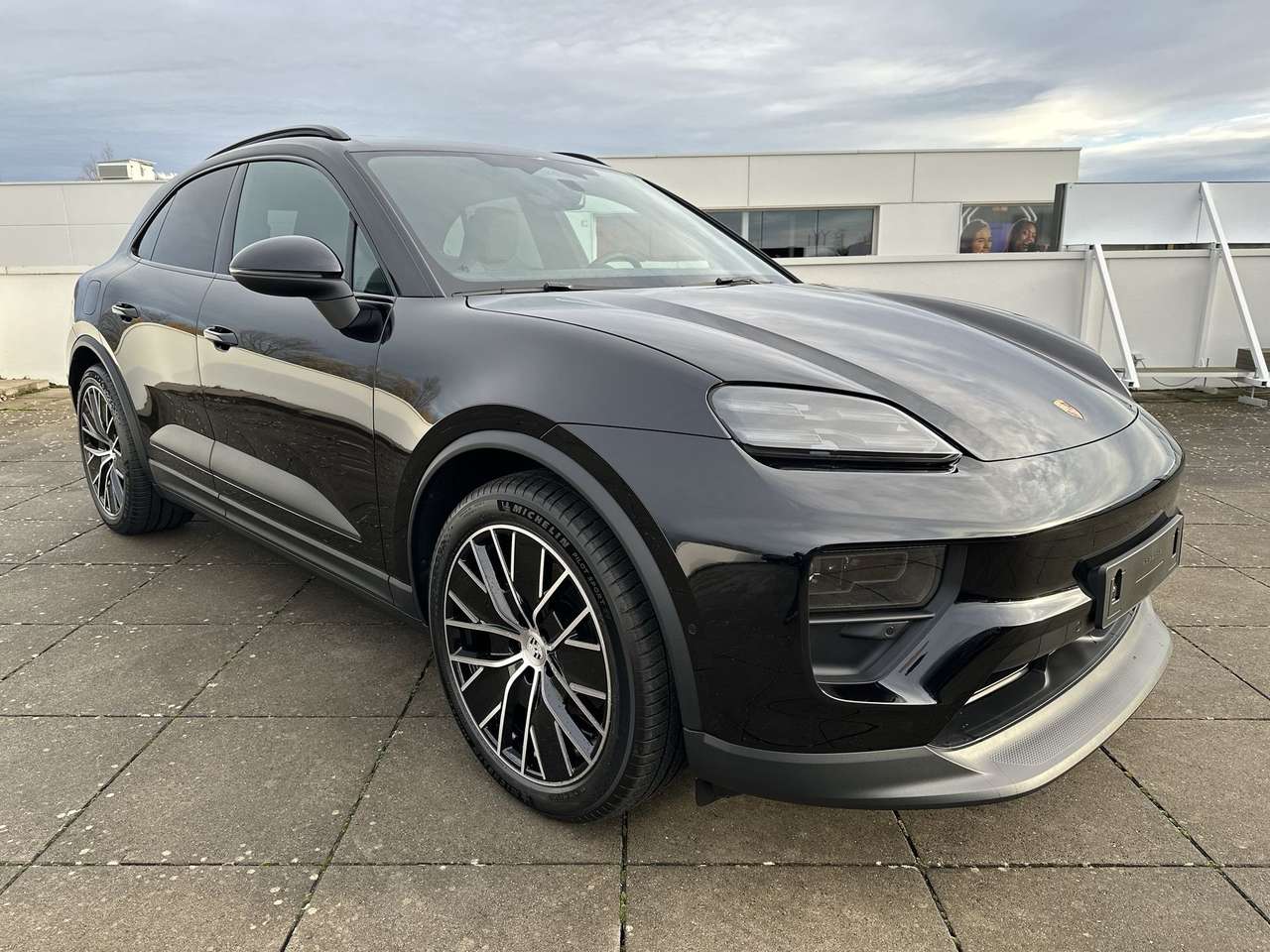Porsche Macan 4ELEK/21"/PANODAK/TREKH/LEDER/ADAPT SNELHEIDSREG