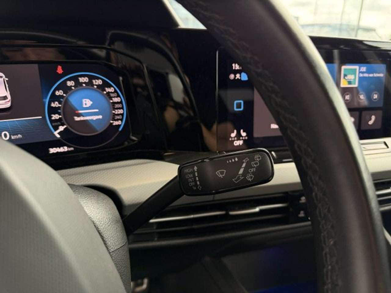 Volkswagen Golf MOVE 1.0 TSI  30000KM!!! — foto 20 van 23