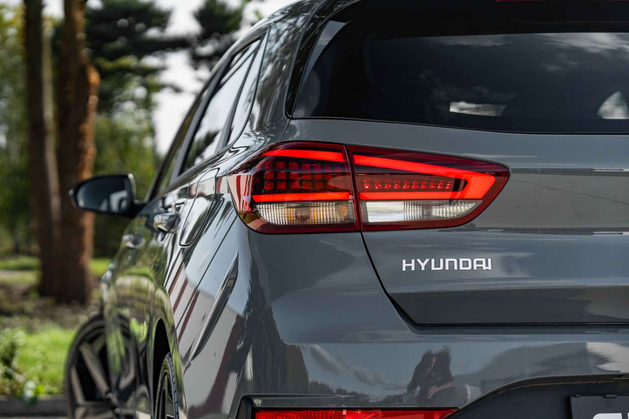 Hyundai i30 N-LINE*LED*ALCANTARA*CAMERA* — foto 8 van 25