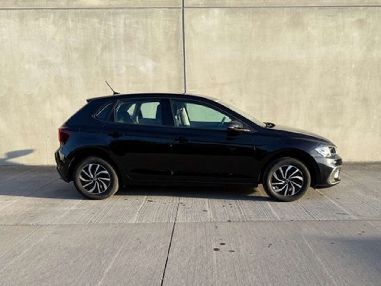 Volkswagen Polo Polo 1.0 TSI Life DSG / CarPlay / CAM / LED / CarSwap — foto 2 van 15