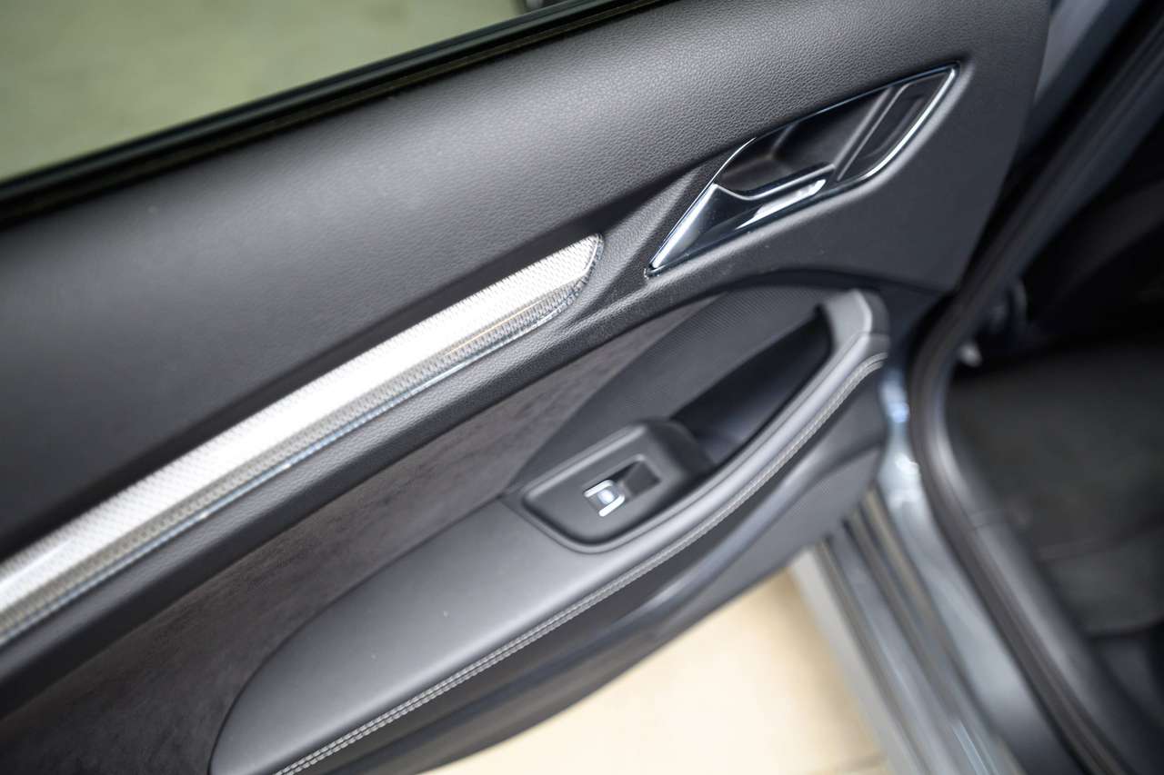 Audi RS3 Sportback 2.5 TFSI | GARANTIE | PANO | KUIPSTOELEN — foto 15 van 25