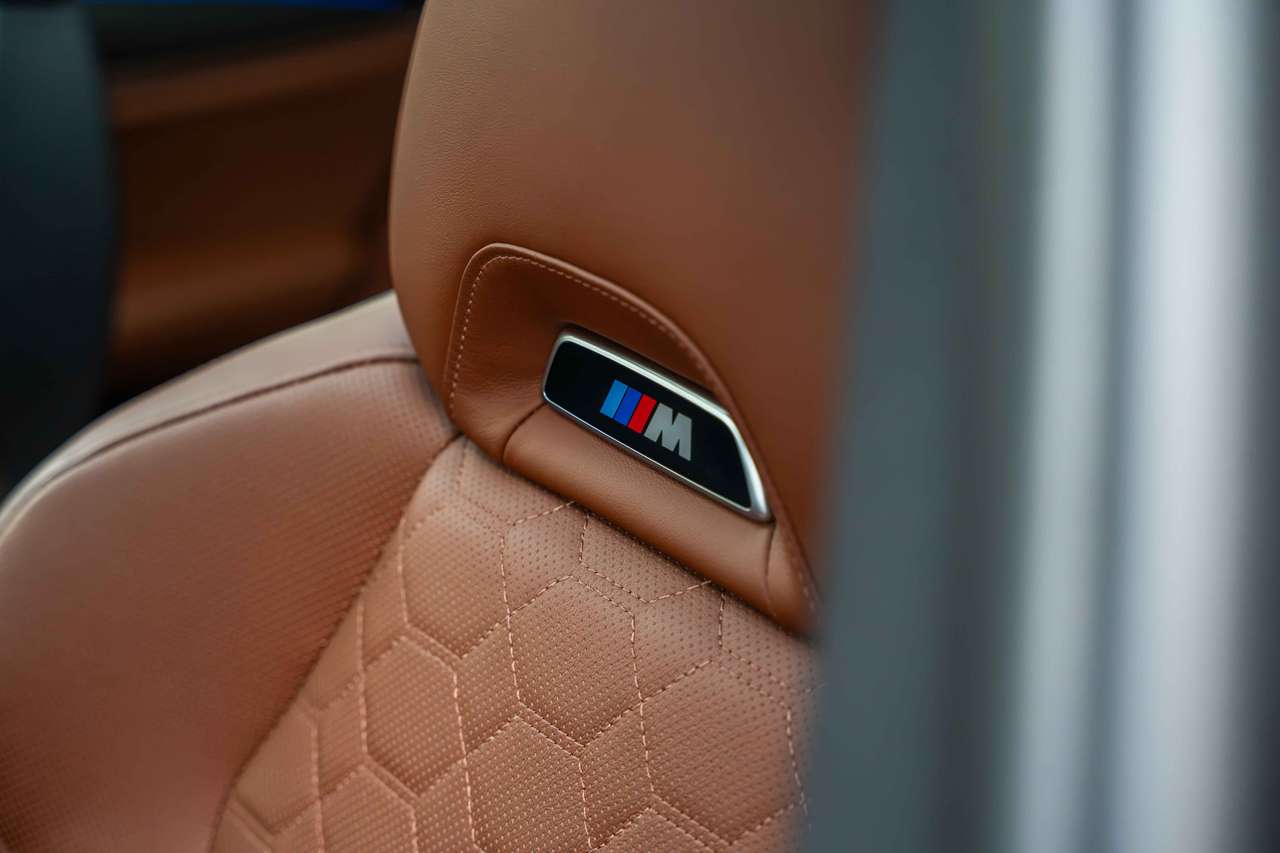 BMW X3 M Competition PANO/LED/HUD/H&K/ACC/360°/DISPLAY/TREKHAAK — foto 13 van 25