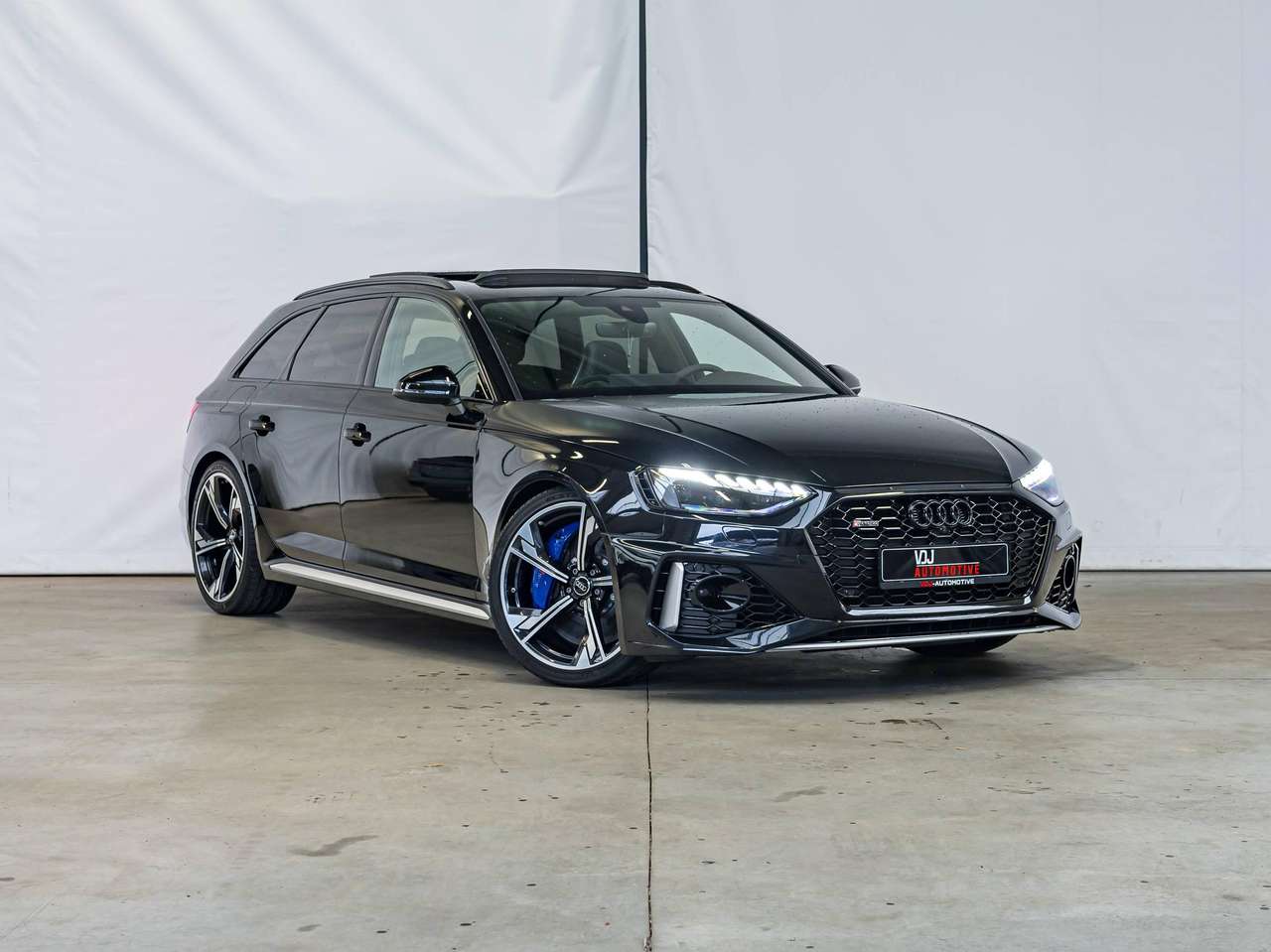 Audi RS4 QUATTRO|CERAMIC|CARBON|360°|B&O|PANO|ALCANTARA| — foto 5 van 25