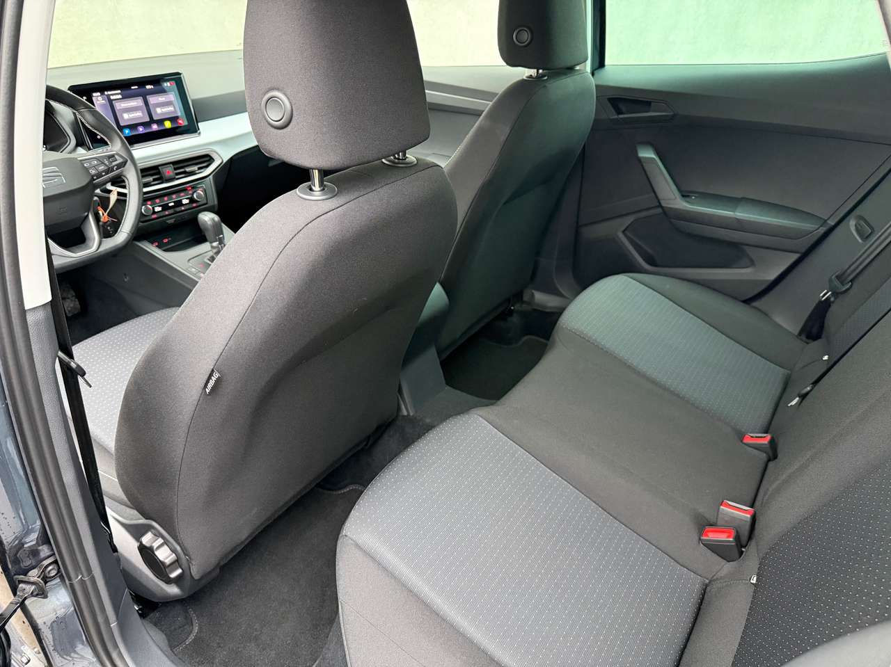 SEAT Ibiza Ibiza 1.0 TSI Move! Full Link DSG / LED / Bi-zone / PDC / CarPlay — foto 11 van 13