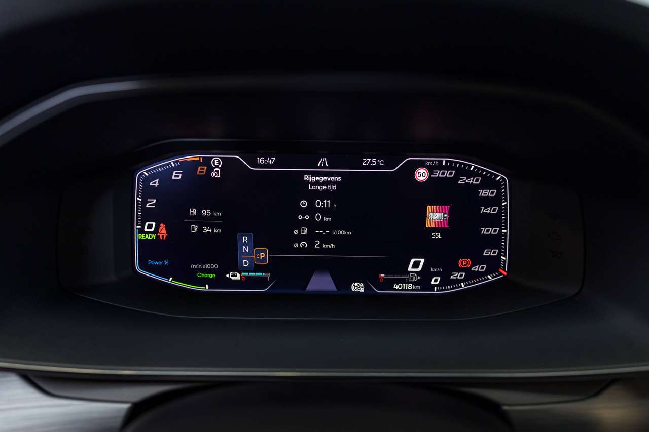 CUPRA Formentor GARANTIE|PHEV|PANO|SFEERVERL.|ZETELVERW.|KEYLESS|ACC|LA|CAMERA| — foto 24 van 25