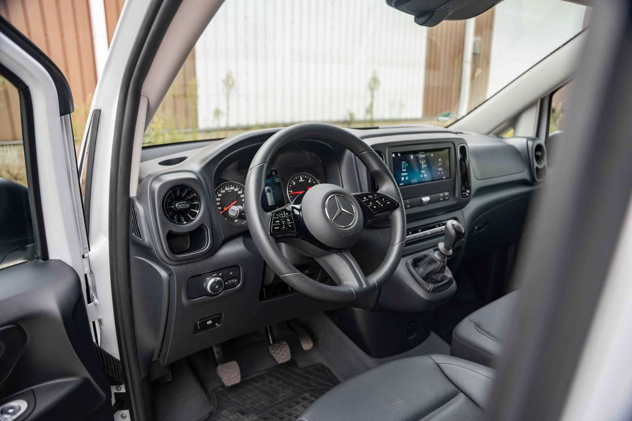Mercedes-Benz Vito 2.0 BlT A2 BE Perfect Tool (EU6d) — foto 18 van 25
