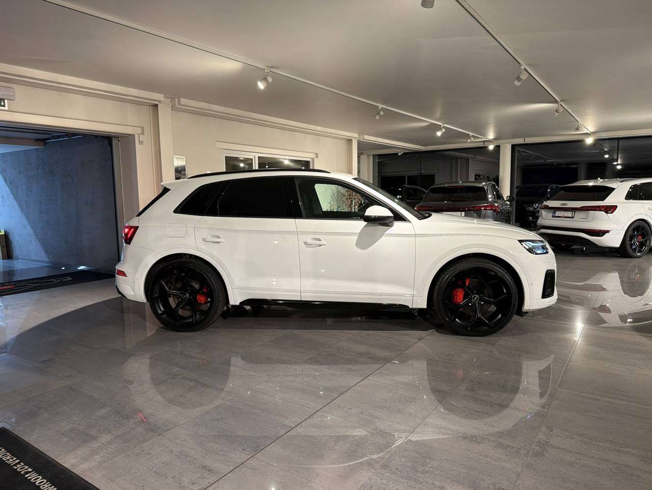 Audi Q5 408PK PLUG IN HYBRIDE * S-LINE * MATRIX * TREKHAAK * LEDER * CAR PLAY * 22" RS * FULL BLACK PACK *  VIRTUAL COCKPIT * — foto 20 van 25