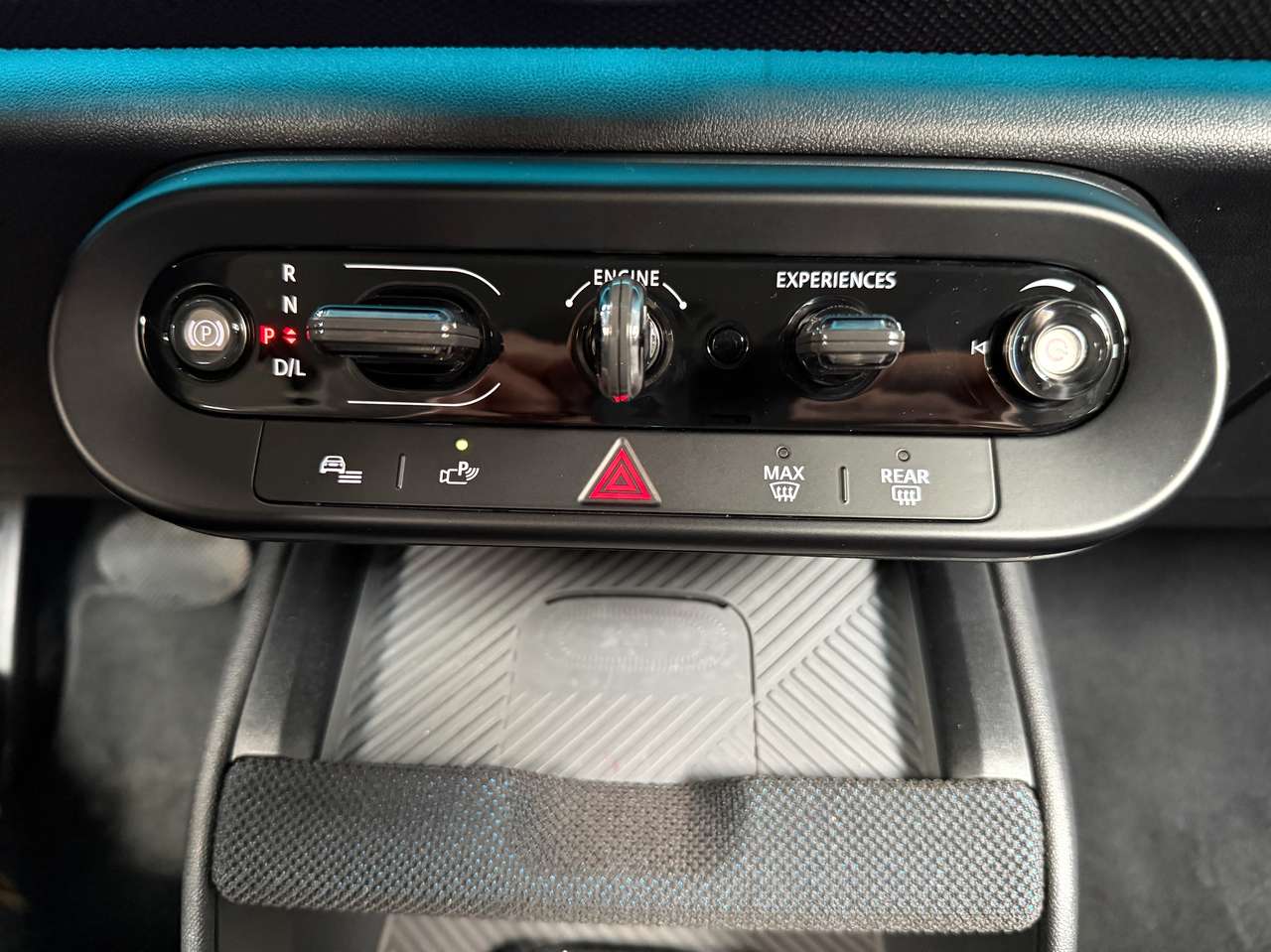 MINI Countryman C CAMERA*LED*CC*DAB*CARPLAY*PDC*BLIS*AC2Zone*KEYLESS — foto 13 van 25
