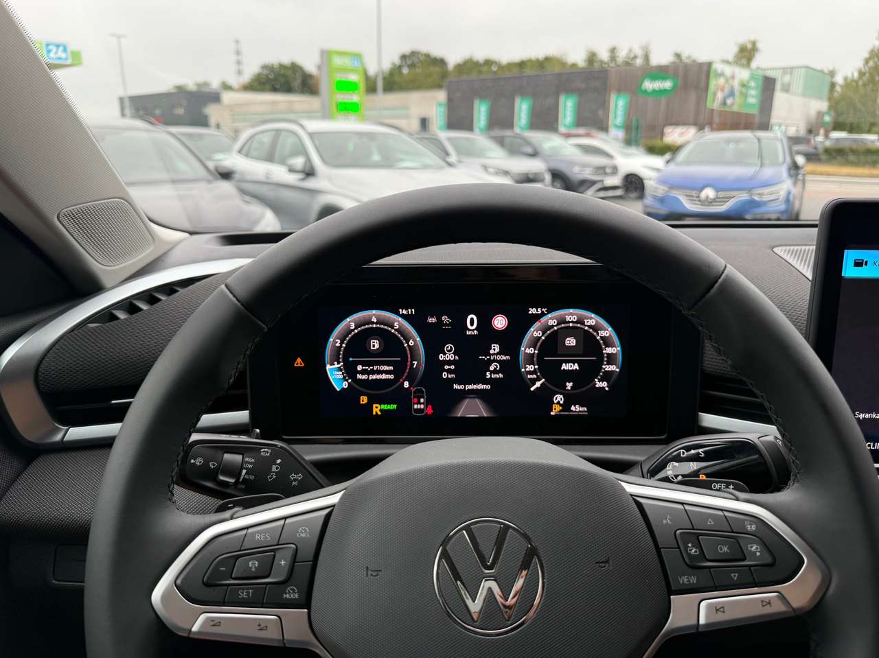 Volkswagen T-Roc 1.5 eTSI mHEV  150 pk Hybride DSG Nieuw !! — foto 14 van 23