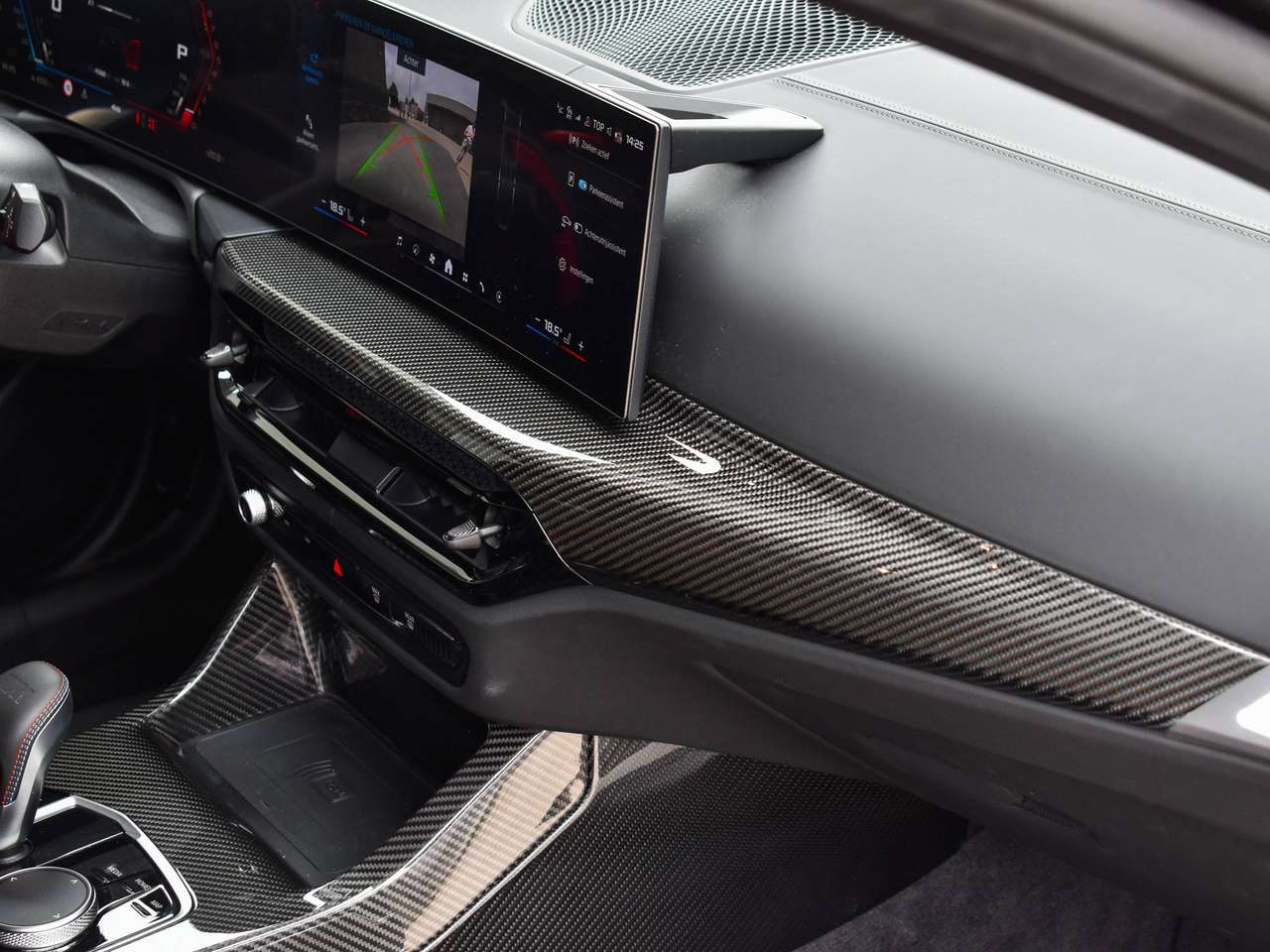 BMW M3 CS Touring / FULL CARBON / BLACK SAPPHIRE — foto 12 van 25