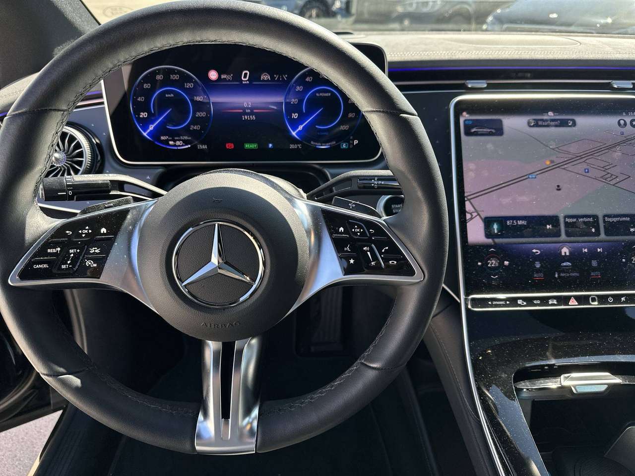 Mercedes-Benz EQE 300 AMG PANO DAK PREMIUM PLUS NP 102.432 EURO !!! — foto 12 van 19