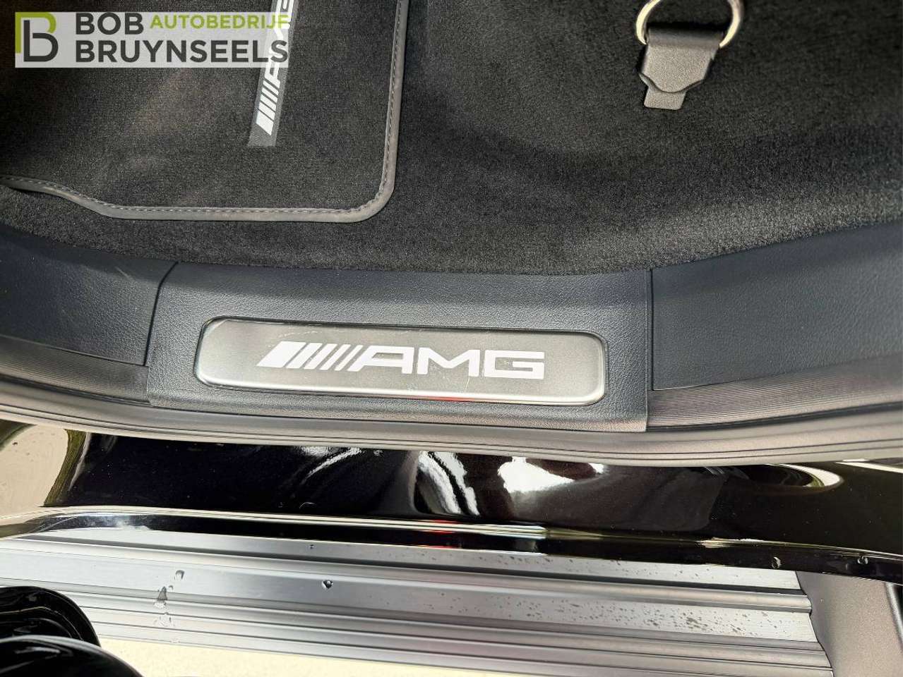 Mercedes-Benz G 63 AMG Nightpakket Plus – Schuifdak – Standverwarming – Trekhaak – 360° – Distronic — foto 21 van 25