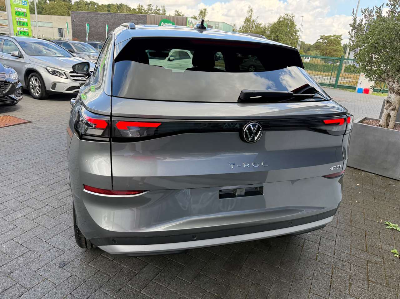 Volkswagen T-Roc 1.5 eTSI mHEV  150 pk Hybride DSG Nieuw !! — foto 10 van 23