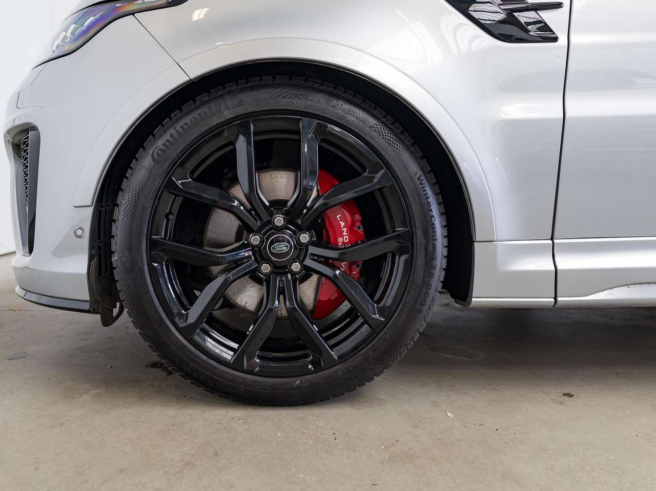 Land Rover Range Rover Sport 5.0 V8 P575 SVR|COOLED&HEATED-SEATS|ALCATANARA|CARBON|HEATED REAR-SEATS|AMBIENTLIGHT|ACC|LA| — foto 10 van 25